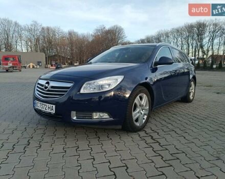 Синий Опель Инсигния, объемом двигателя 1.96 л и пробегом 259 тыс. км за 7850 $, фото 2 на Automoto.ua