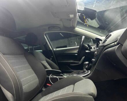 Синий Опель Инсигния, объемом двигателя 2 л и пробегом 211 тыс. км за 8800 $, фото 14 на Automoto.ua