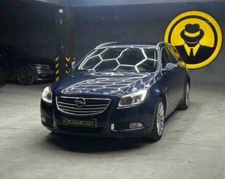 Синий Опель Инсигния, объемом двигателя 2 л и пробегом 211 тыс. км за 8800 $, фото 2 на Automoto.ua