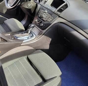 Опель Инсигния 2011 в Черновцах на Automoto.ua Синий Опель Инсигния, объемом двигателя 1.96 л и пробегом 207 тыс. км за 8700 $, фото 15 на Automoto.ua