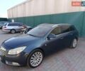 Синий Опель Инсигния, объемом двигателя 2 л и пробегом 230 тыс. км за 6400 $, фото 2 на Automoto.ua