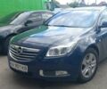 Синий Опель Инсигния, объемом двигателя 2 л и пробегом 290 тыс. км за 8000 $, фото 4 на Automoto.ua