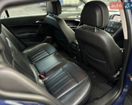 Синій Опель Інсігнія, об'ємом двигуна 1.96 л та пробігом 355 тис. км за 6600 $, фото 6 на Automoto.ua