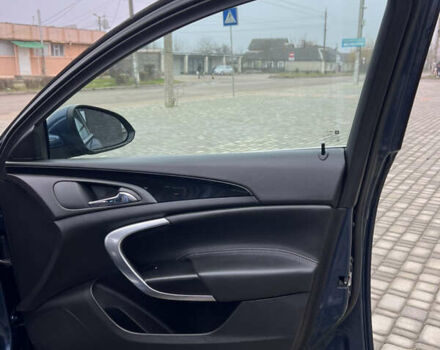 Синий Опель Инсигния, объемом двигателя 1.96 л и пробегом 246 тыс. км за 7200 $, фото 14 на Automoto.ua