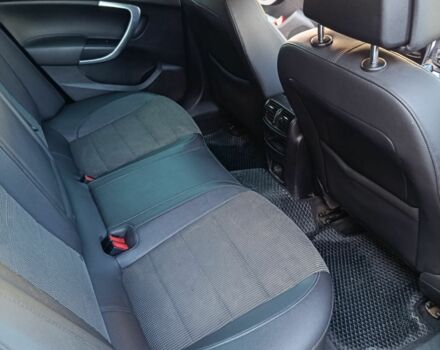 Синий Опель Инсигния, объемом двигателя 2 л и пробегом 230 тыс. км за 7300 $, фото 10 на Automoto.ua