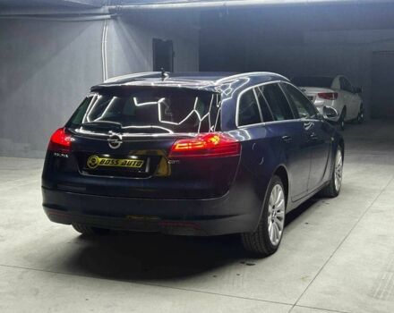 Синий Опель Инсигния, объемом двигателя 2 л и пробегом 211 тыс. км за 8800 $, фото 5 на Automoto.ua