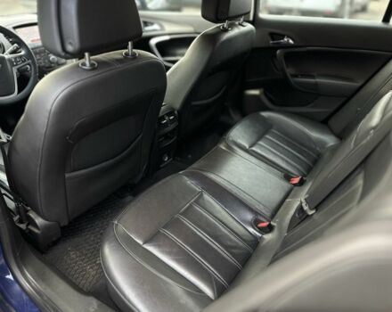 Синій Опель Інсігнія, об'ємом двигуна 2 л та пробігом 355 тис. км за 6600 $, фото 6 на Automoto.ua