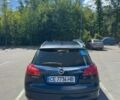 Синий Опель Инсигния, объемом двигателя 2 л и пробегом 278 тыс. км за 9500 $, фото 3 на Automoto.ua