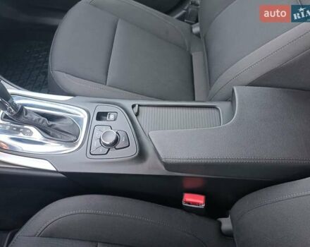 Синий Опель Инсигния, объемом двигателя 1.96 л и пробегом 259 тыс. км за 7850 $, фото 33 на Automoto.ua