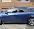 Синий Опель Инсигния, объемом двигателя 2 л и пробегом 212 тыс. км за 8500 $, фото 2 на Automoto.ua