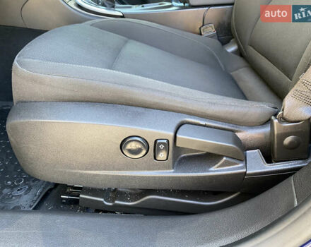 Синий Опель Инсигния, объемом двигателя 1.96 л и пробегом 259 тыс. км за 7350 $, фото 11 на Automoto.ua