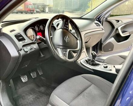 Синій Опель Інсігнія, об'ємом двигуна 1.36 л та пробігом 258 тис. км за 7800 $, фото 2 на Automoto.ua