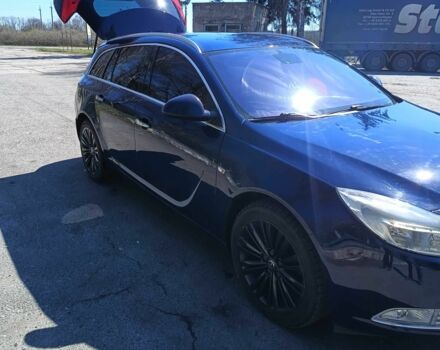 Синий Опель Инсигния, объемом двигателя 2 л и пробегом 201 тыс. км за 9200 $, фото 6 на Automoto.ua