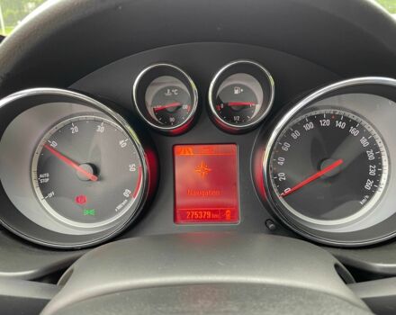 Синий Опель Инсигния, объемом двигателя 2 л и пробегом 277 тыс. км за 4450 $, фото 22 на Automoto.ua