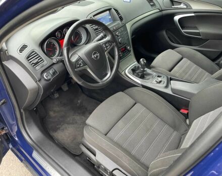 Синий Опель Инсигния, объемом двигателя 2 л и пробегом 277 тыс. км за 4450 $, фото 10 на Automoto.ua