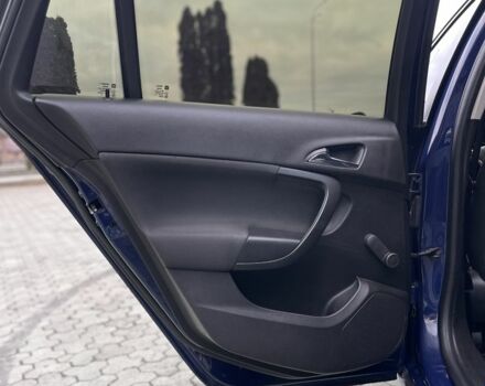 Синій Опель Інсігнія, об'ємом двигуна 2 л та пробігом 300 тис. км за 7400 $, фото 10 на Automoto.ua