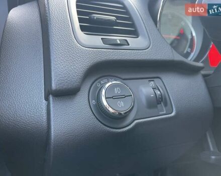 Синій Опель Інсігнія, об'ємом двигуна 1.96 л та пробігом 267 тис. км за 9000 $, фото 21 на Automoto.ua