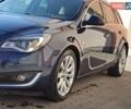 Синий Опель Инсигния, объемом двигателя 2 л и пробегом 196 тыс. км за 8300 $, фото 4 на Automoto.ua