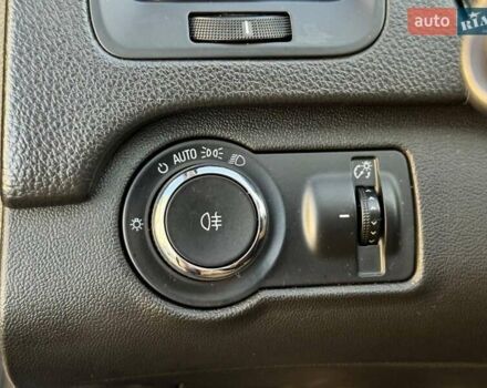 Синій Опель Інсігнія, об'ємом двигуна 2 л та пробігом 288 тис. км за 8990 $, фото 19 на Automoto.ua