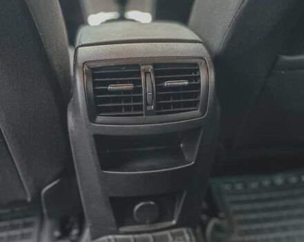 Синій Опель Інсігнія, об'ємом двигуна 1.96 л та пробігом 270 тис. км за 9500 $, фото 26 на Automoto.ua