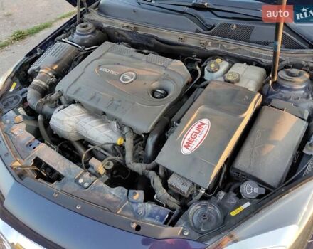 Синий Опель Инсигния, объемом двигателя 2 л и пробегом 216 тыс. км за 9500 $, фото 11 на Automoto.ua