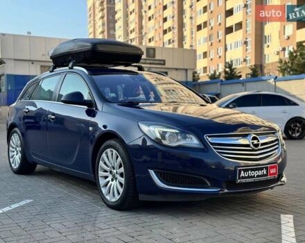 Синій Опель Інсігнія, об'ємом двигуна 2 л та пробігом 288 тис. км за 8990 $, фото 2 на Automoto.ua