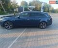 Синий Опель Инсигния, объемом двигателя 2 л и пробегом 330 тыс. км за 9300 $, фото 7 на Automoto.ua