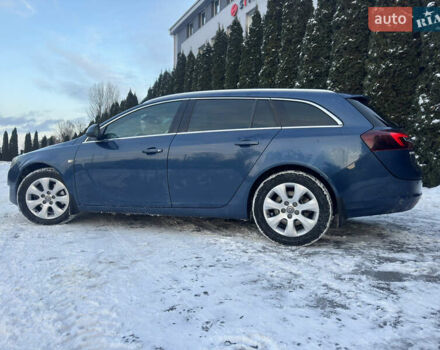 Синий Опель Инсигния, объемом двигателя 2 л и пробегом 205 тыс. км за 11000 $, фото 4 на Automoto.ua