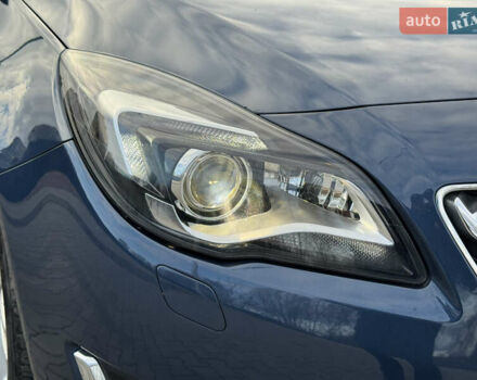 Синій Опель Інсігнія, об'ємом двигуна 1.6 л та пробігом 163 тис. км за 10700 $, фото 13 на Automoto.ua