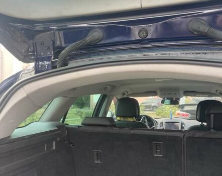 Синий Опель Инсигния, объемом двигателя 1.6 л и пробегом 260 тыс. км за 13000 $, фото 8 на Automoto.ua