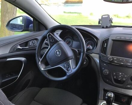 Синий Опель Инсигния, объемом двигателя 0 л и пробегом 245 тыс. км за 11500 $, фото 6 на Automoto.ua