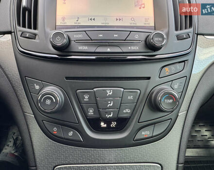 Синій Опель Інсігнія, об'ємом двигуна 1.6 л та пробігом 163 тис. км за 10700 $, фото 33 на Automoto.ua