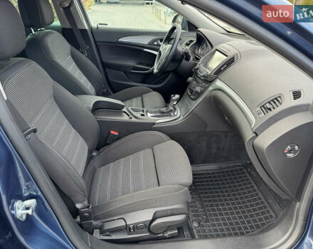 Синій Опель Інсігнія, об'ємом двигуна 1.6 л та пробігом 163 тис. км за 10700 $, фото 23 на Automoto.ua