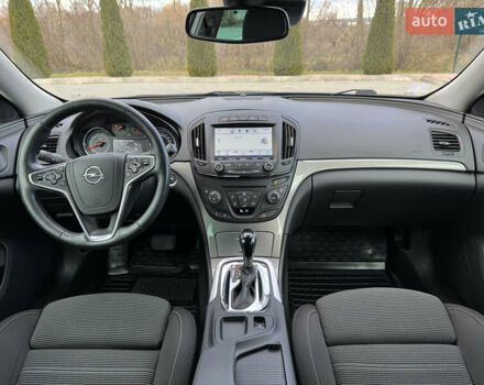 Синій Опель Інсігнія, об'ємом двигуна 1.6 л та пробігом 163 тис. км за 10700 $, фото 21 на Automoto.ua