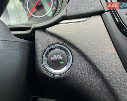 Синій Опель Інсігнія, об'ємом двигуна 1.6 л та пробігом 163 тис. км за 10700 $, фото 37 на Automoto.ua