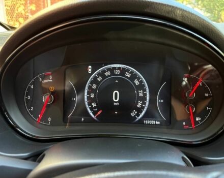 Синий Опель Инсигния, объемом двигателя 1.6 л и пробегом 197 тыс. км за 12000 $, фото 12 на Automoto.ua