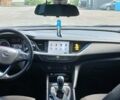 Синій Опель Інсігнія, об'ємом двигуна 1.6 л та пробігом 190 тис. км за 12000 $, фото 5 на Automoto.ua