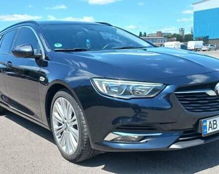 Синий Опель Инсигния, объемом двигателя 1.6 л и пробегом 190 тыс. км за 13500 $, фото 2 на Automoto.ua