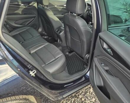 Синий Опель Инсигния, объемом двигателя 2 л и пробегом 201 тыс. км за 16500 $, фото 33 на Automoto.ua