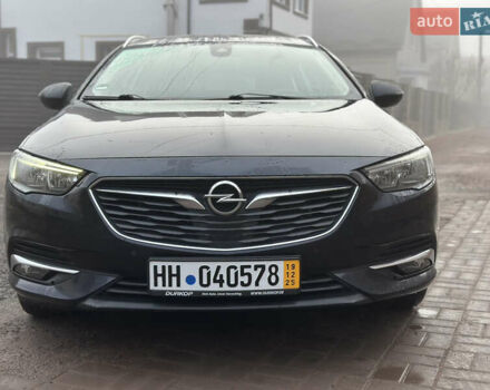 Синий Опель Инсигния, объемом двигателя 2 л и пробегом 280 тыс. км за 10999 $, фото 2 на Automoto.ua
