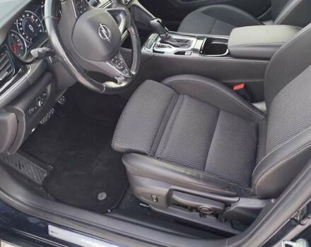 Синій Опель Інсігнія, об'ємом двигуна 1.6 л та пробігом 285 тис. км за 13499 $, фото 10 на Automoto.ua