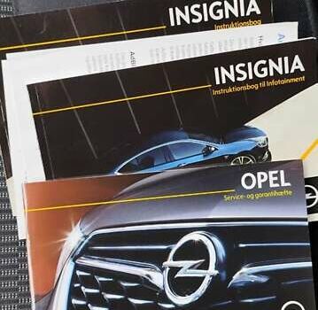 Синий Опель Инсигния, объемом двигателя 1.6 л и пробегом 285 тыс. км за 12899 $, фото 33 на Automoto.ua