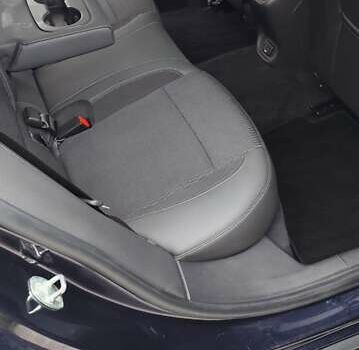 Синий Опель Инсигния, объемом двигателя 1.6 л и пробегом 285 тыс. км за 12899 $, фото 3 на Automoto.ua