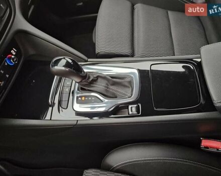 Синій Опель Інсігнія, об'ємом двигуна 1.6 л та пробігом 173 тис. км за 15700 $, фото 24 на Automoto.ua