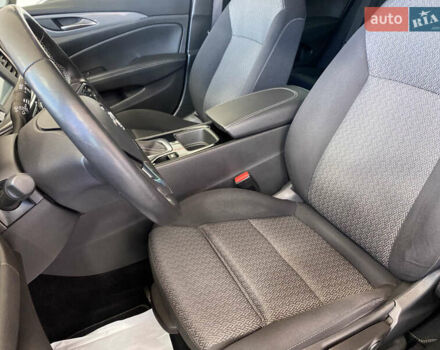 Синій Опель Інсігнія, об'ємом двигуна 0 л та пробігом 143 тис. км за 17550 $, фото 6 на Automoto.ua