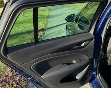 Синий Опель Инсигния, объемом двигателя 1.6 л и пробегом 156 тыс. км за 15500 $, фото 56 на Automoto.ua