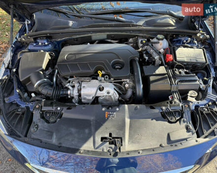 Синий Опель Инсигния, объемом двигателя 1.6 л и пробегом 156 тыс. км за 15500 $, фото 79 на Automoto.ua