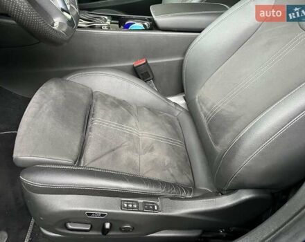 Синий Опель Инсигния, объемом двигателя 1.96 л и пробегом 119 тыс. км за 19500 $, фото 19 на Automoto.ua