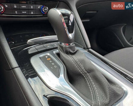 Синий Опель Инсигния, объемом двигателя 2 л и пробегом 249 тыс. км за 14999 $, фото 60 на Automoto.ua