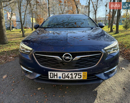 Синий Опель Инсигния, объемом двигателя 1.6 л и пробегом 156 тыс. км за 15500 $, фото 4 на Automoto.ua